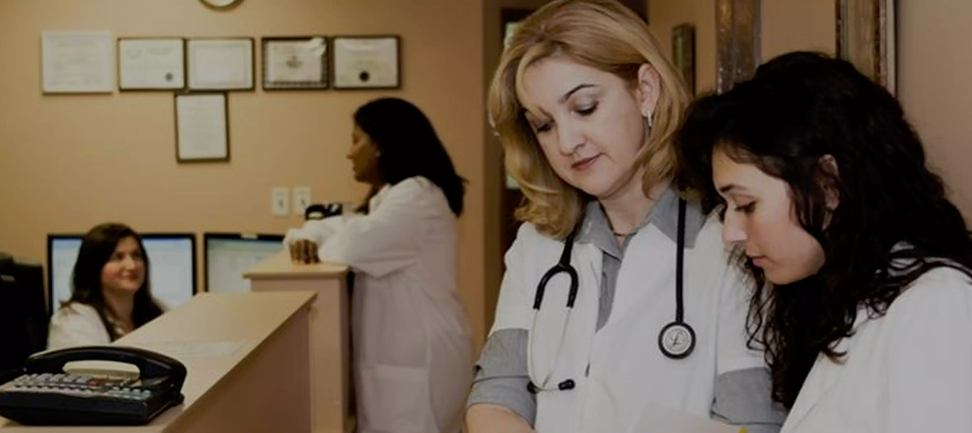 Estatez-contact-one-banner-image